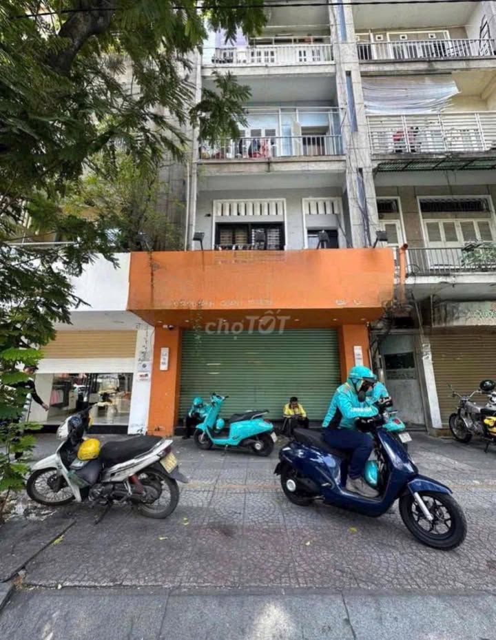 Mặt bằng cho thuê Nguyễn Cư Trinh Quận 1 66m² giá 45 triệu - Vị trí trung tâm tuyệt đẹp!