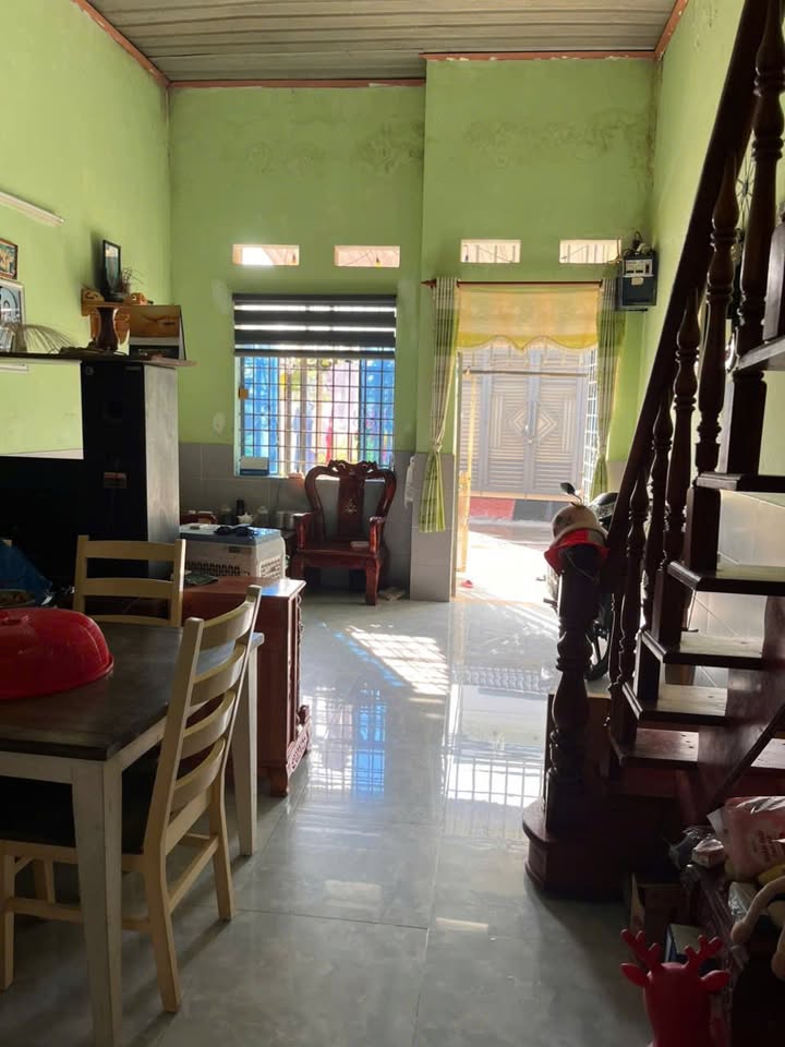 Nhà riêng Tân Thắng Dĩ An 50m² giá 1.35 tỷ - Chính chủ bán gấp!