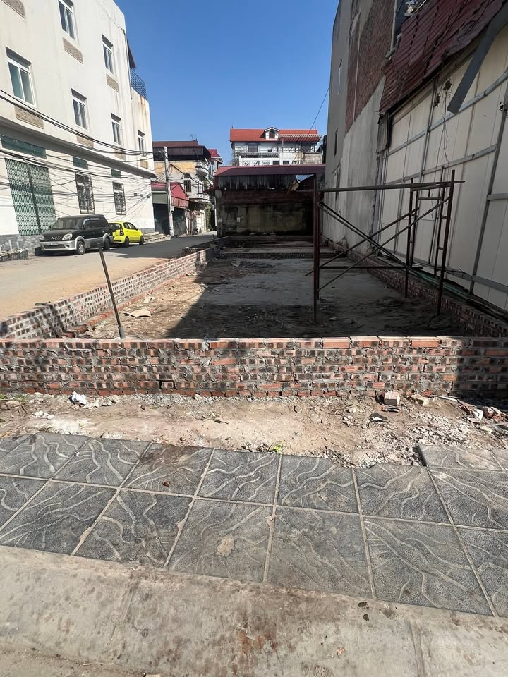 Đất nền góc Phù Khê, Bắc Ninh 55m² giá 5 tỷ - Tiềm năng kinh doanh vượt trội!