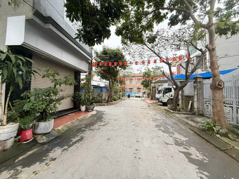 Chung cư tổ 7 Thị trấn An Dương 103m² giá chỉ 3.25 tỷ - Gần trường THPT An Hải!