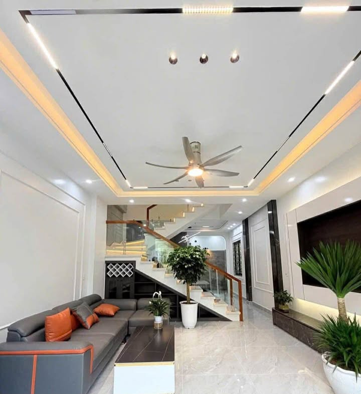 Nhà 3 tầng An Hồng 75m² giá 2.48 tỷ - Tặng full nội thất sang trọng!