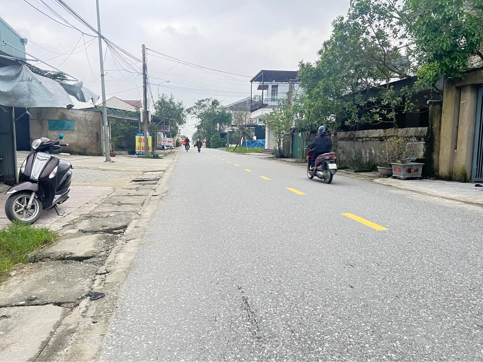 Đất mặt đường Mai Thúc Loan, Thạch Hưng 223m² giá 6.7 tỷ - Đầu tư sinh lời ngay!