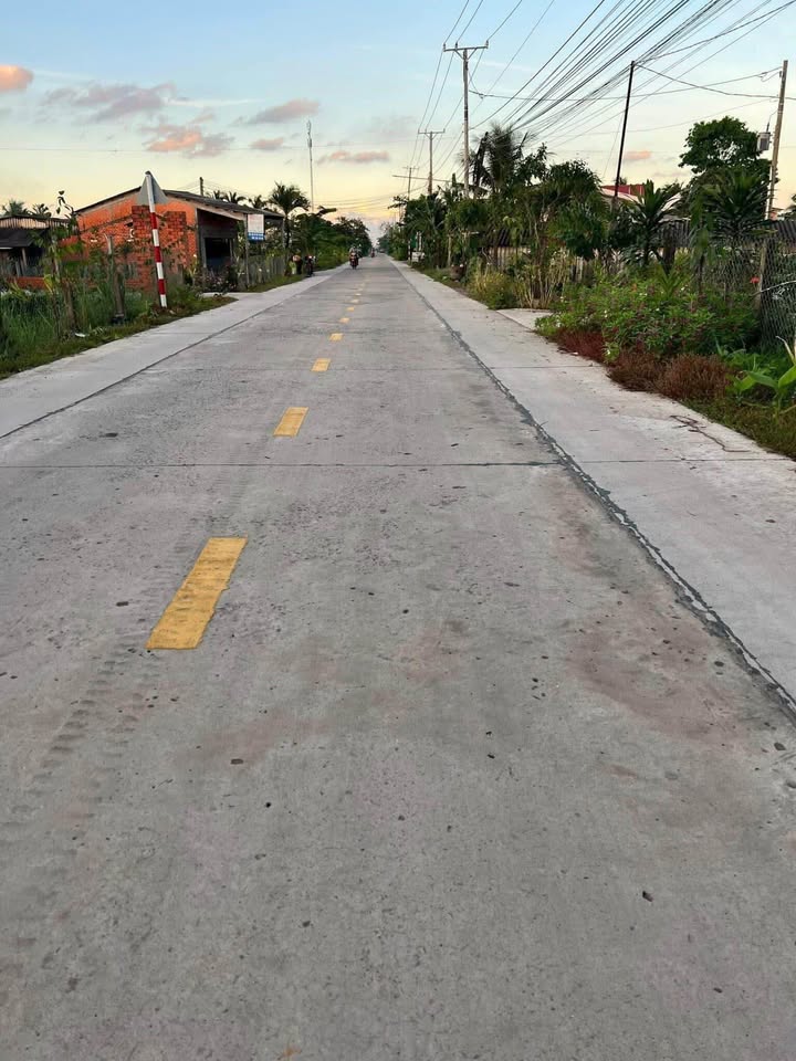 Đất nền Vĩnh Công, Châu Thành, Tây Ninh 210m² giá 1 tỷ - Địa điểm tiềm năng cho đầu tư!