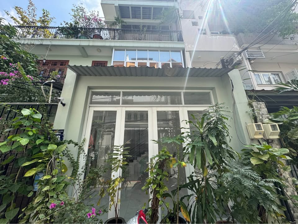 Cho thuê villa mini Thảo Điền 66m² giá 35 triệu - Khu vực an ninh, yên tĩnh!