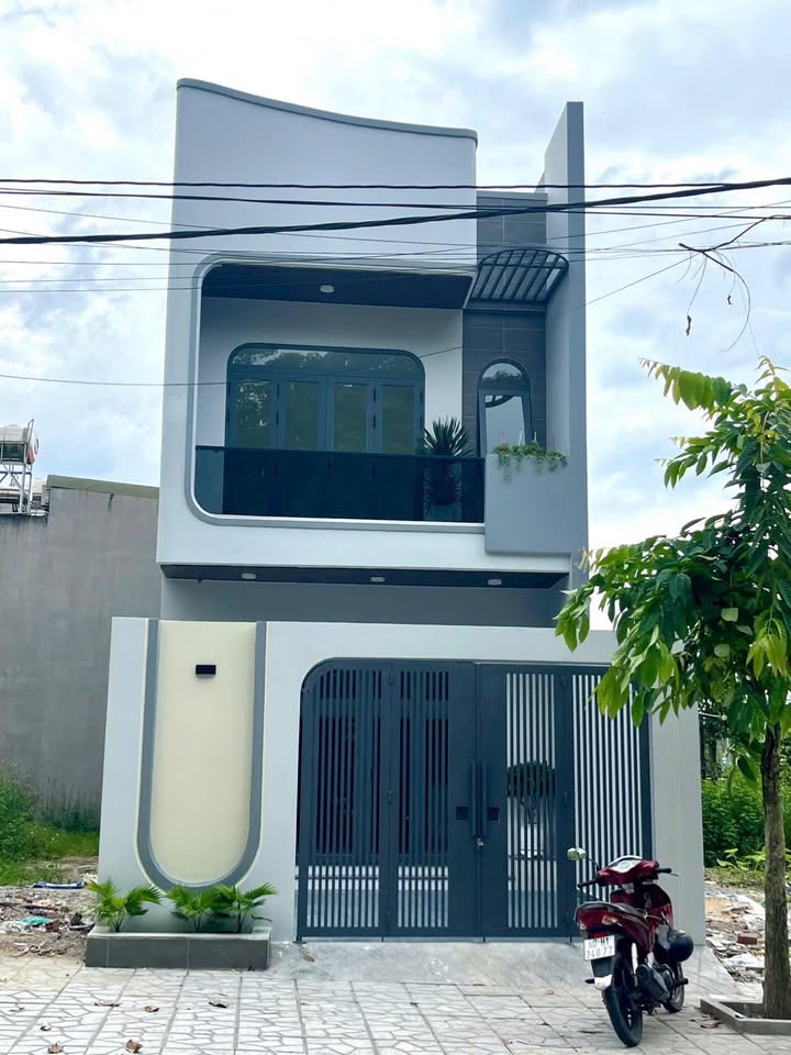 Nhà 1 trệt 1 lầu mới đẹp tại Lý Nam Đế, Trảng Bom - Giá chỉ 3 tỷ!