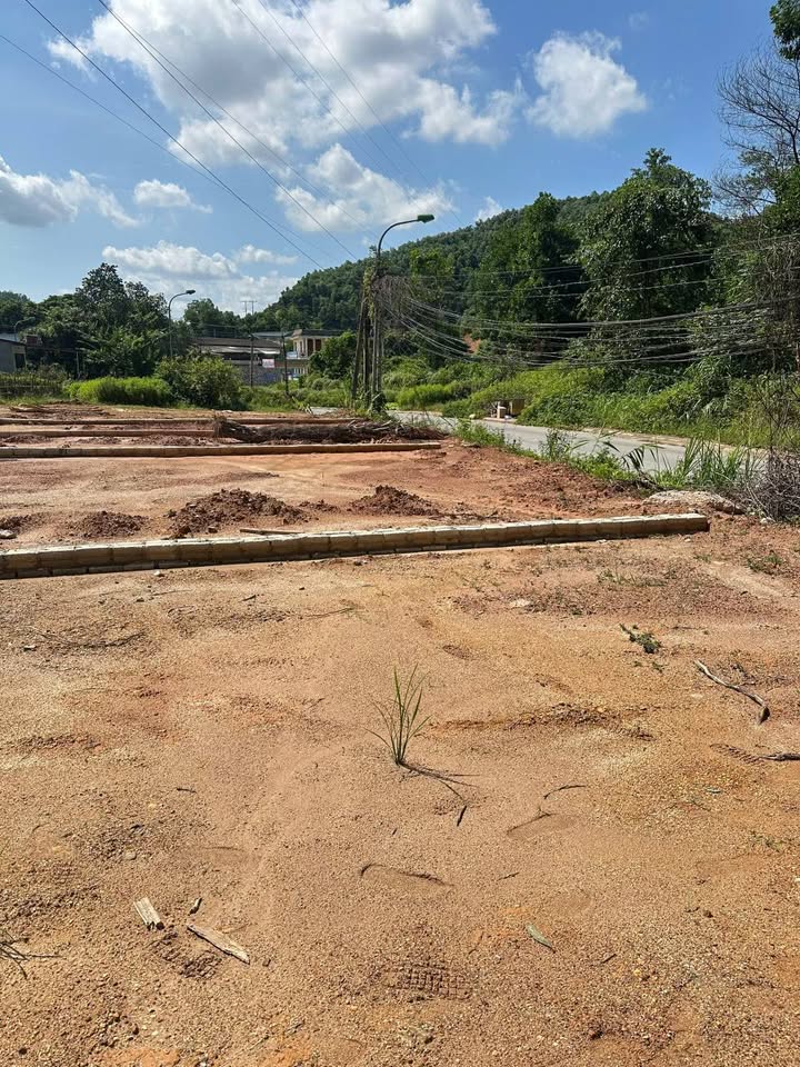 Đất nền Phường Văn Phú 812.5m² giá 1.66 tỷ - Địa điểm tiềm năng cho đầu tư!