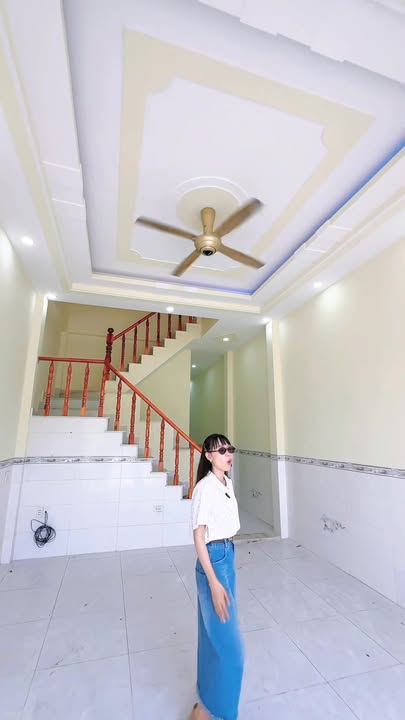 Nhà mặt tiền công viên Bình Chuẩn 60m² giá 3.29 tỷ - Sổ hồng riêng, gần chợ Phú Phong!