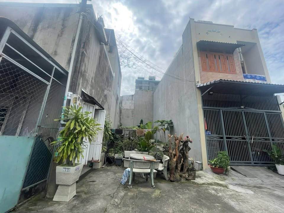 Lô đất 66m² sổ hồng riêng tại KDC Biconsi - Giá chỉ 2.65 tỷ VND!