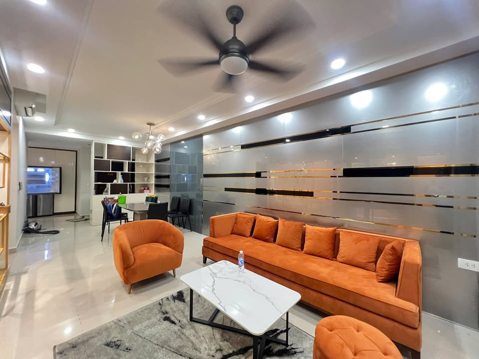 Căn hộ The Tresor Quận 4 115m² giá thỏa thuận - View Bitexco cực đẹp!