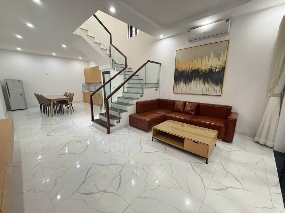 Nhà phố 58m² tại Ngõ 279 Đội Cấn giá 7.964 tỷ - Sổ đỏ chính chủ ngay trung tâm!