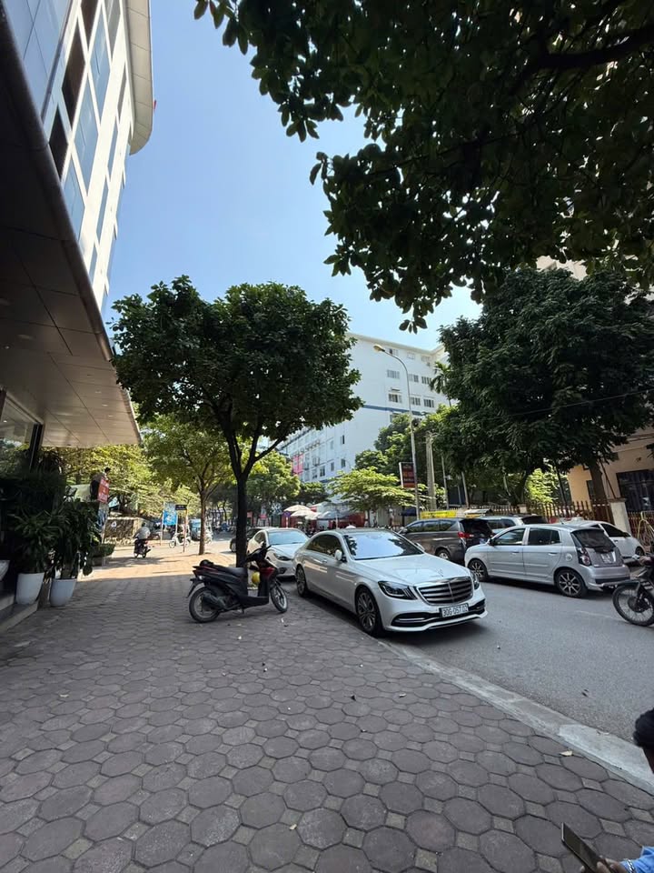 Nhà mặt phố Hàm Nghi, Mỹ Đình 1, 80m² giá 36 tỷ - Đầu tư sinh lời ngay!