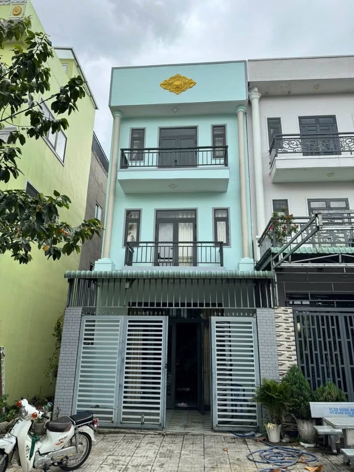 Nhà 2 Lầu 1 Trệt Đường N37, Phường Uyên Hưng, 75m² Giá Chỉ 2 Tỷ - Đầu Tư Sinh Lời