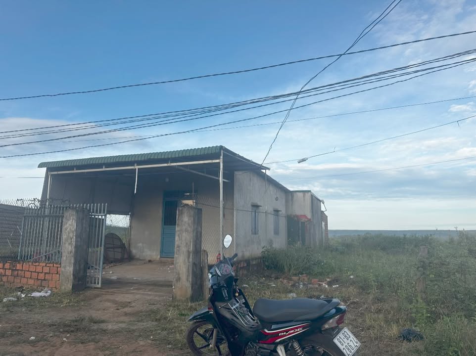 Lô đất 1000m² tại xã Ia Púch, Chư Prông - Nhà đầy đủ tiện nghi, giá thỏa thuận!