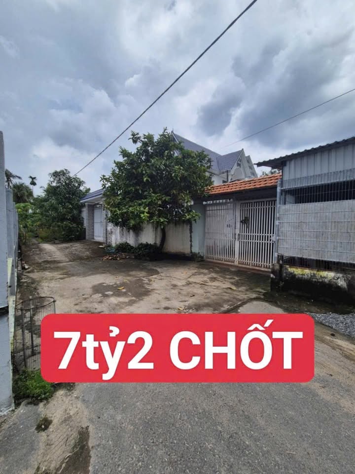 Nhà 450m² Nhị Bình Hóc Môn giá chỉ 7.2 tỷ - Vị trí 2 mặt tiền đắc địa!