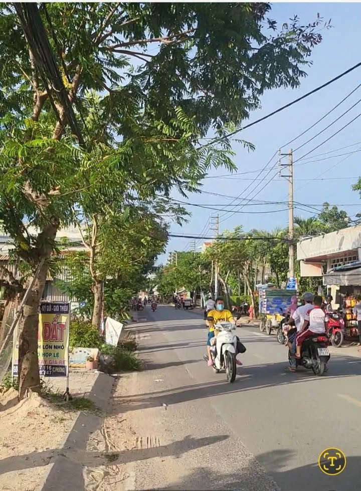 Đất 3 mặt tiền Bà Điểm 4, Hóc Môn, 13.365m² giá chỉ 115 tỷ - Cơ hội đầu tư hấp dẫn!