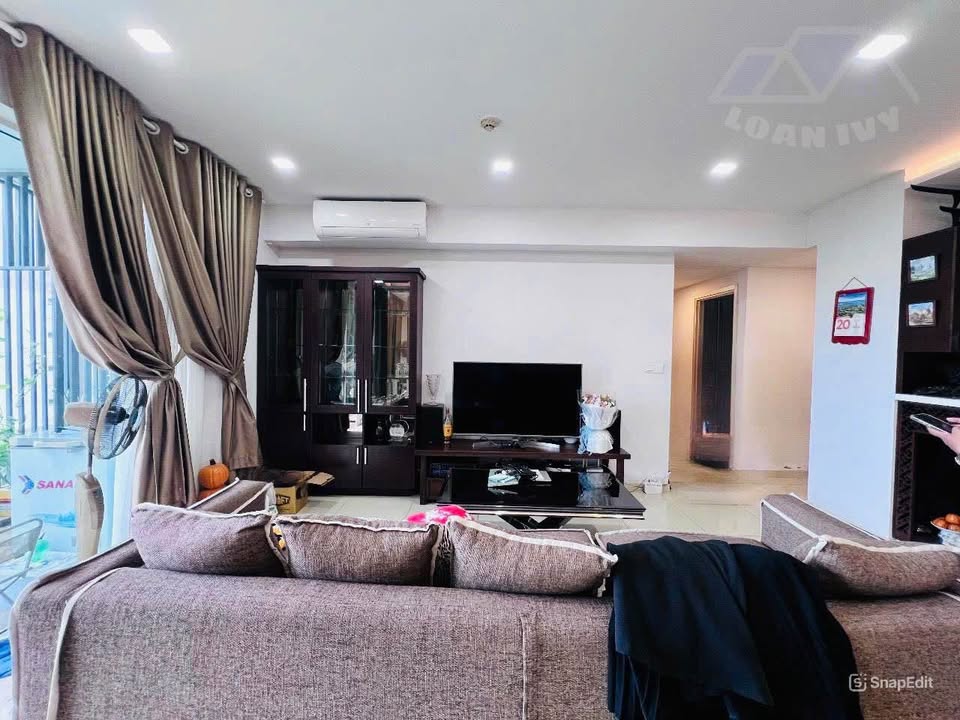 Căn hộ Vista Verde quận 2 135m² giá 32 triệu - Nội thất đầy đủ, tiện nghi