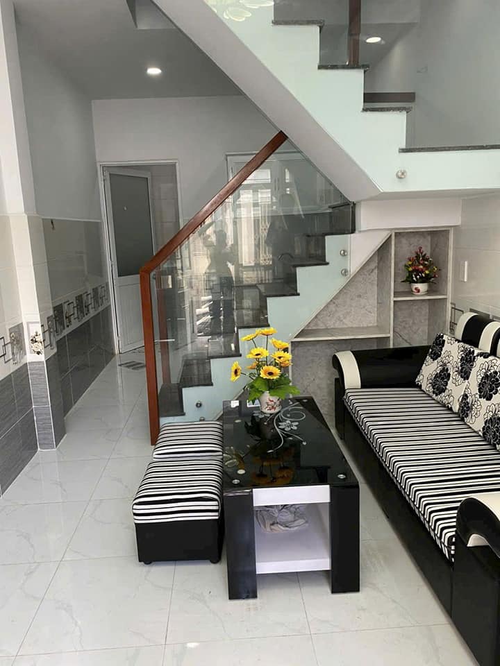 Nhà bán hẻm 1135 Huỳnh Tấn Phát, Quận 7, 27m² giá 1.5 tỷ - Chính chủ, sổ hồng đầy đủ!