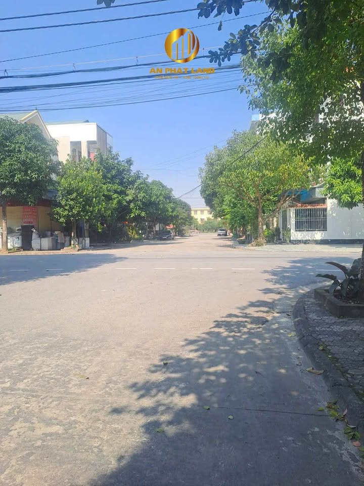 Bán đất ngõ 125, Triệu Việt Vương, Bích Đào, 93.5m² - Kinh doanh sầm uất!