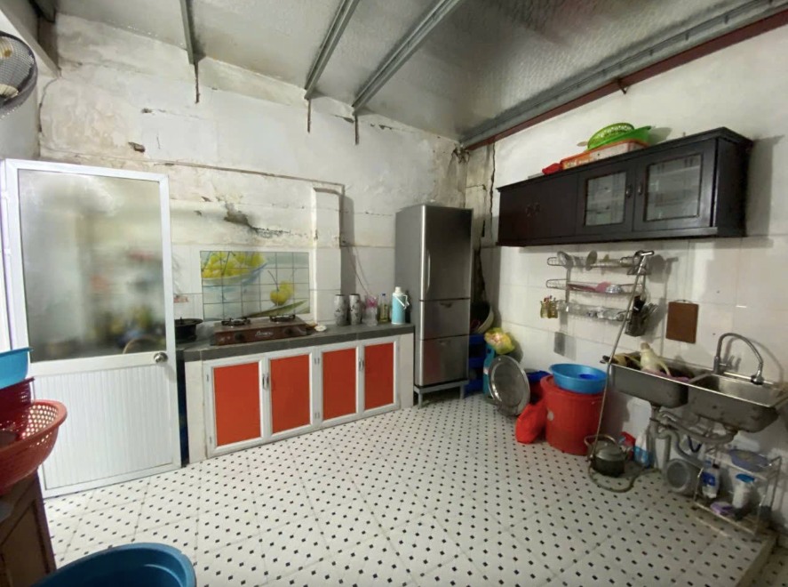 Đất mặt ngõ 5/415 Ngô Gia Tự 88m² giá 4.84 tỷ - Tặng nhà 2 tầng, đầu tư hiệu quả!