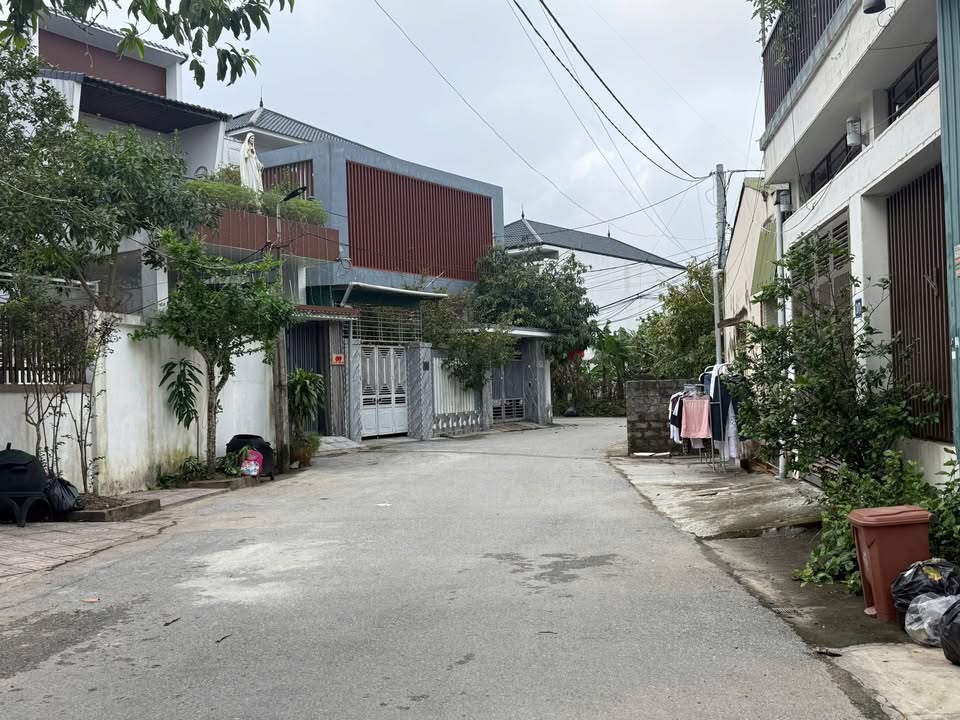 Đất nền Thạch Quý Hà Tĩnh 120m² giá 2.7 tỷ - Đường rộng thông thoáng