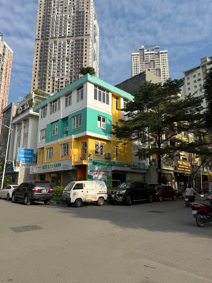 Shophouse KĐT Văn Khê 110m² giá thỏa thuận - Kinh doanh siêu vip tại vị trí đắc địa!