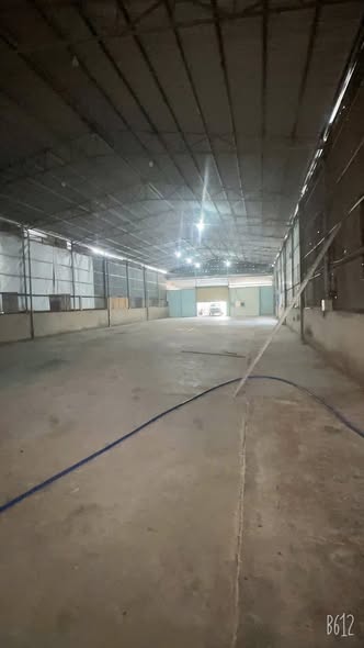 Cho thuê xưởng đẹp Khu phố 4 - Trảng Dài, Biên Hòa 1100m² - Vị trí thuận lợi cho sản xuất!