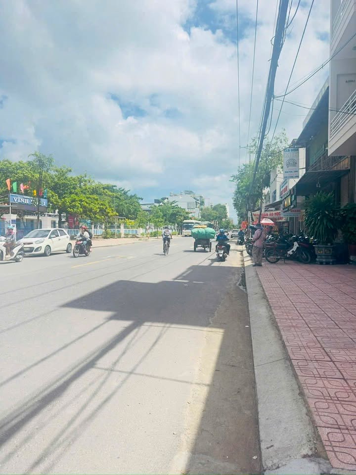 Lô đất đẹp đường Điện Biên Phủ, Nha Trang 200,4m² giá 24 tỷ - Cơ hội đầu tư tuyệt vời!