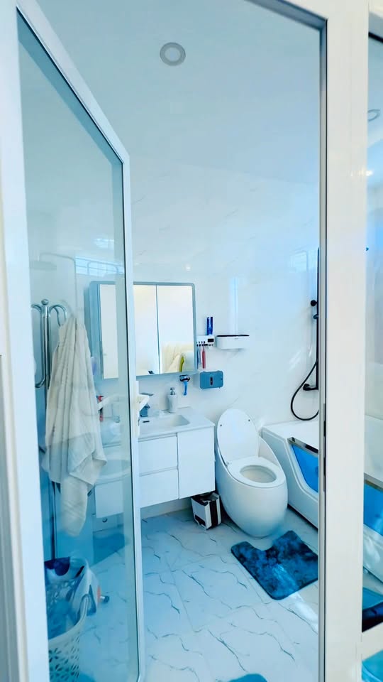 Bán nhà đẹp mới xây 70m² tại Mỹ Hoà, Long Xuyên - Full nội thất vào ở ngay!