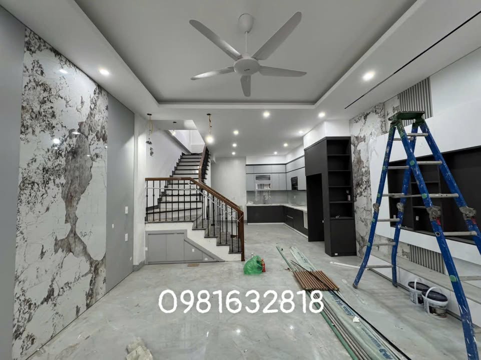 Nhà 3 tầng phường Đông Kinh Lạng Sơn 60m² giá chỉ 3 tỷ - Sẵn sàng đón Tết!