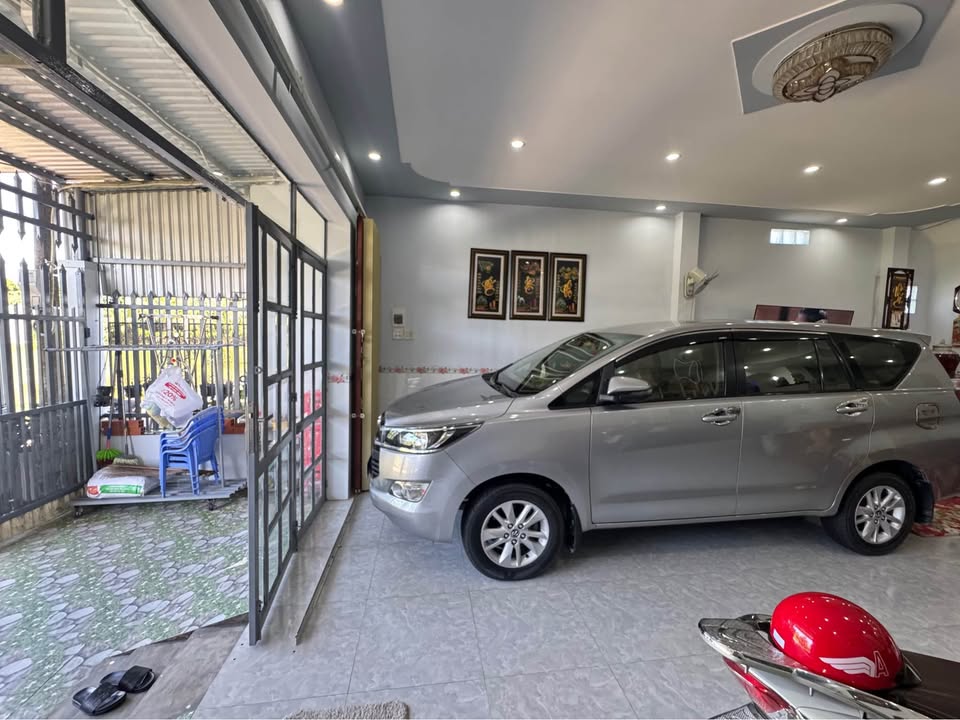 Nhà cấp 3 hẻm ô tô trục thẳng đường Đồng Khởi, Trà Vinh 65m² - Giá chỉ 1.05 tỷ!