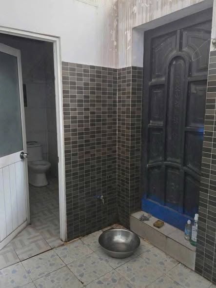 Nhà cấp bốn Khu Dân Cư Biconsi 100m² giá 3.89 tỷ - Mặt tiền đẹp, giao thông thuận lợi!