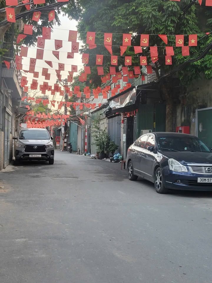 Nhà 1 tầng Tứ Liên 84m² giá 4.2 tỷ - Ô tô vào tận nhà!