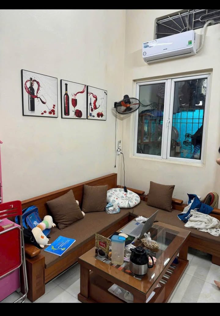 Nhà cấp 4 ngõ phố Lê Viết Hưng, 46m² giá 1.5 tỷ - Sổ hồng đầy đủ!