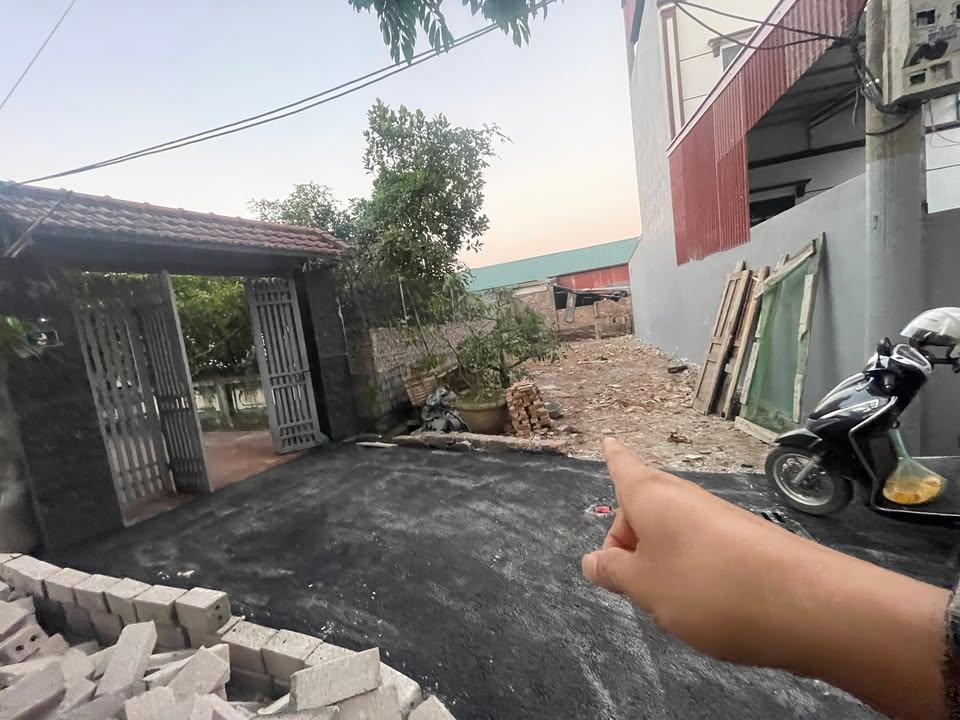 Đất nền Dân Hòa, Thanh Oai 82m² giá 2 tỷ - Ô tô đỗ cửa, đường nhựa!