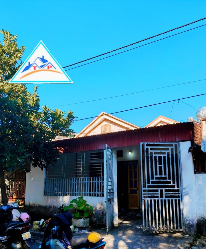 Nhà phố Tân Phong Lai Châu 105m² giá 1.3 tỷ - Đón Tết cùng gia đình!