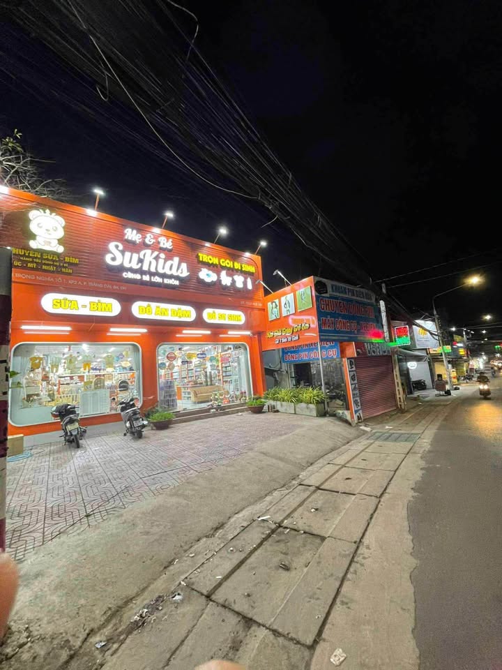 Căn nhà mặt tiền Bùi Trọng Nghĩa 180m² giá 8 tỷ - Đầu tư sinh lời ngay!