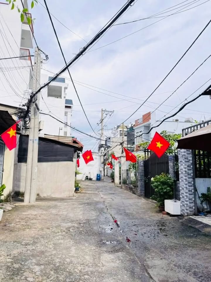 Nhà đẹp Tân Thới Hiệp, Quận 12, 43m² giá 3.45 tỷ - Sẵn sàng vào ở ngay!