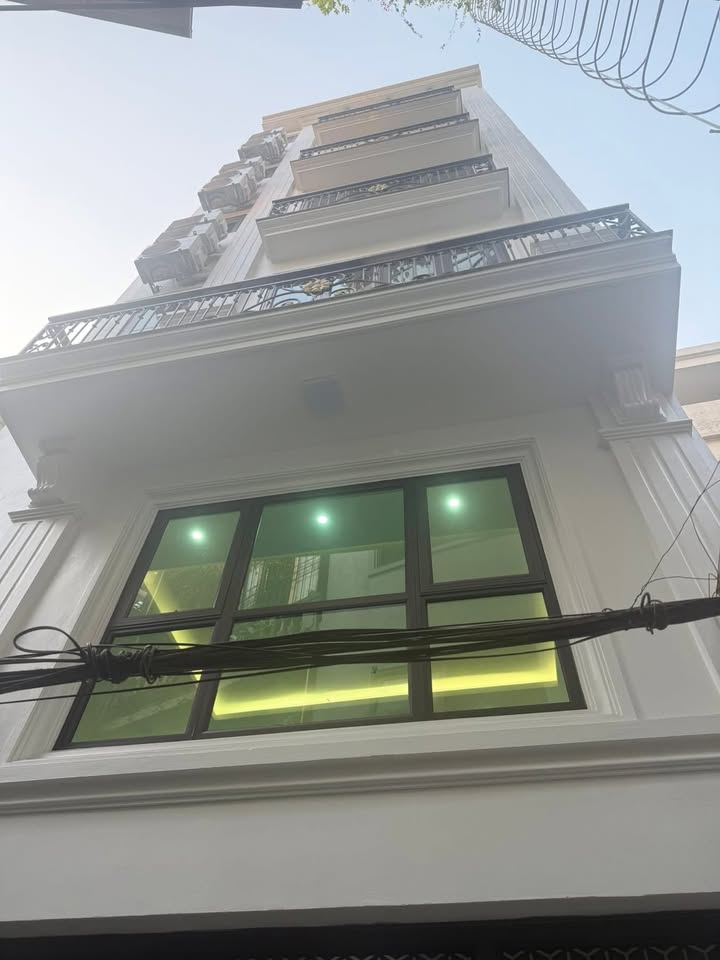 Căn hộ dịch vụ 7 tầng phố Giang Văn Minh 70m² giá thỏa thuận - Đầu tư sinh lời cao!