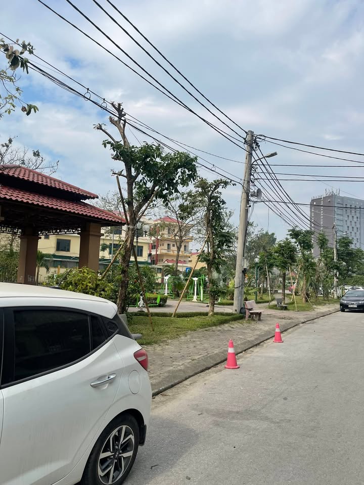 Nhà cấp 4 mặt tiền đường Hà Huy Tập 84m² giá 6.5 tỷ - Kinh doanh đắc địa!