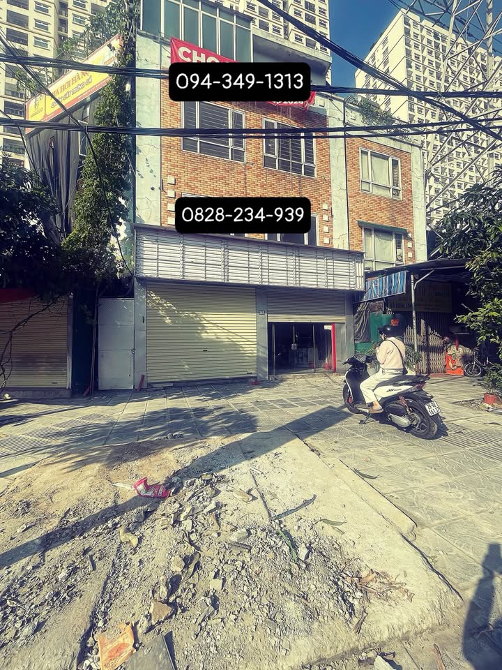 Nhà mặt phố Minh Khai, quận Hai Bà Trưng 45m² - Vị trí đẹp, kinh doanh thuận lợi!