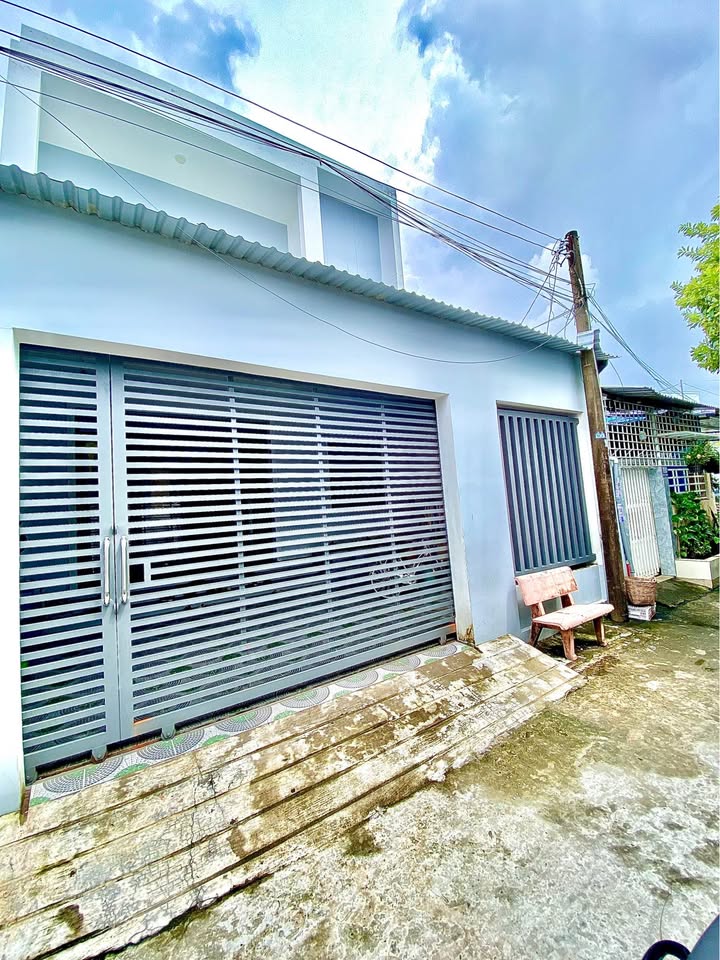 Nhà phố Hàn Thuyên Rạch Giá 145m² giá 5.5 tỷ - Chính chủ bán gấp!