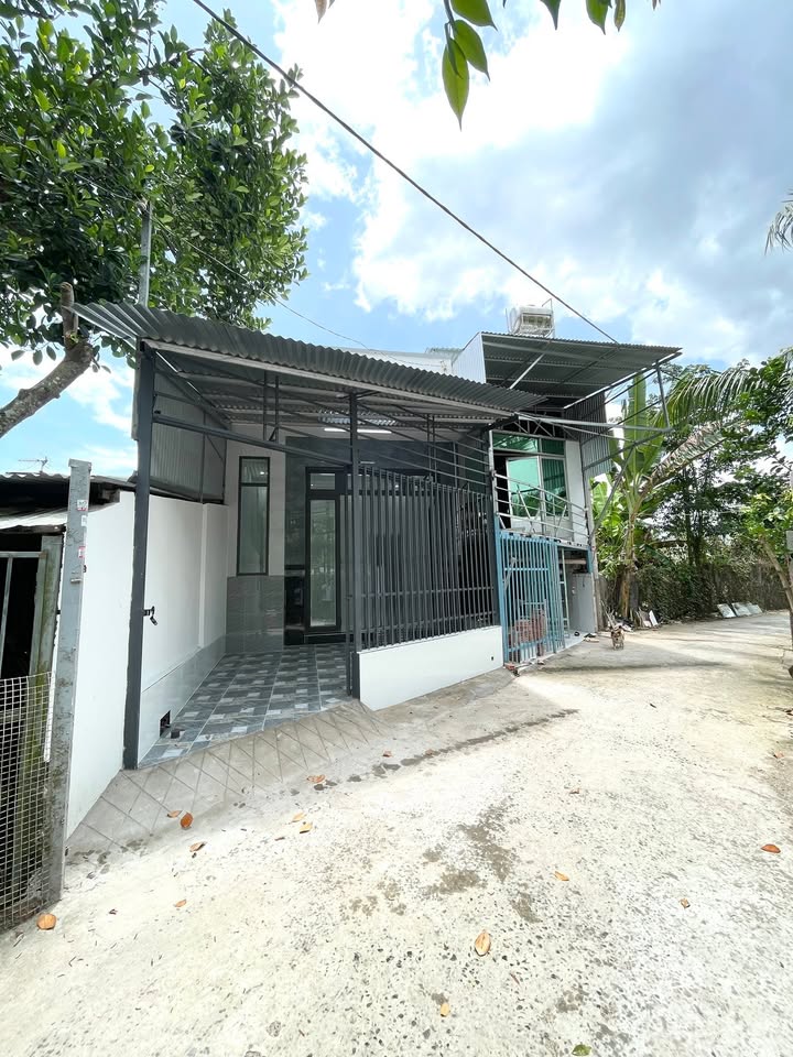 Nhà cấp 4 tại Mỹ Quý, Long Xuyên 100m² giá 1.5 tỷ - Sổ hồng chính chủ!