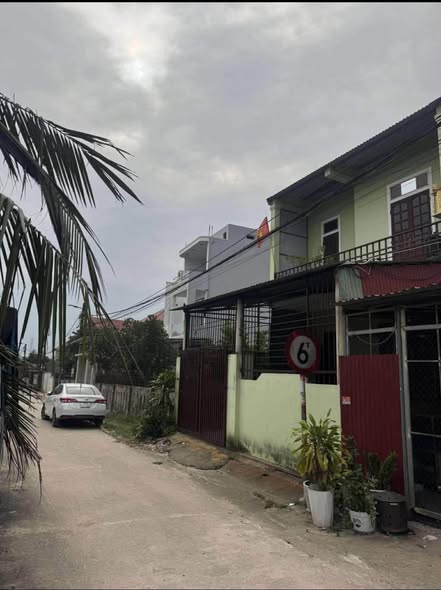 Nhà 2 tầng Bắc Lý, Đồng Hới 113m² giá chỉ 2.2 tỷ - Sẵn sàng vào ở!