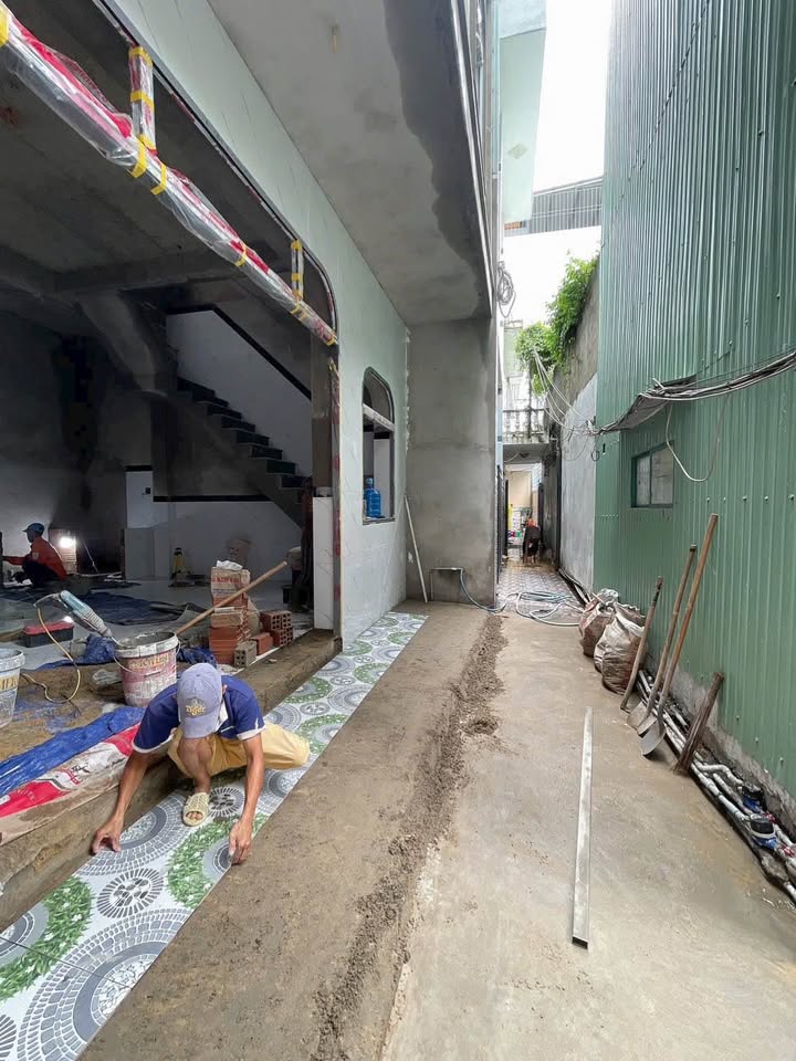 Nhà phố 2 tầng tại Nguyễn Thái Học, Quy Nhơn 50m² giá 3.15 tỷ - Gần biển, tiện ích đầy đủ!