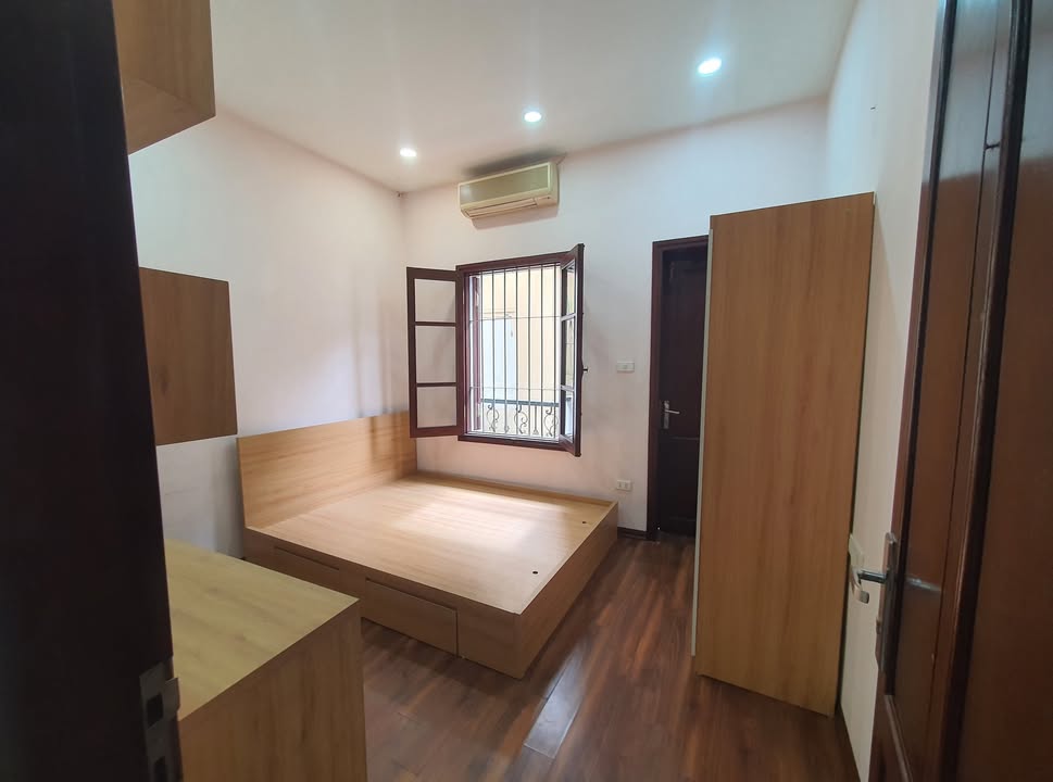 Phòng trọ tại Ngõ 42 Giang Văn Minh - Gần ga Cát Linh, Tặng quà hấp dẫn khi thuê!