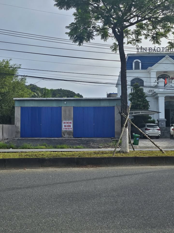 Nhà xưởng cho thuê mặt tiền đường Nguyễn Văn Cừ, Phú Quốc - Gần khách sạn Ruby