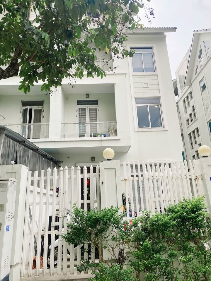 Biệt thự song lập 154m² khu A Geleximco, giá 25 triệu - Thiết kế hiện đại, vị trí đẹp!