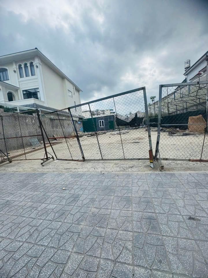 Đất mặt tiền Nguyên Tử Lực, Đà Lạt 300m² giá 19 tỷ - Cơ hội đầu tư sinh lời!