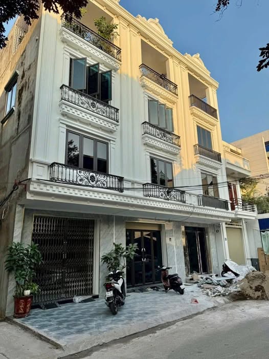 Bán gấp nhà mặt đường Mạc Thiên Phúc, Kiến An, 72m² giá 5.95 tỷ - Đầu tư lý tưởng!