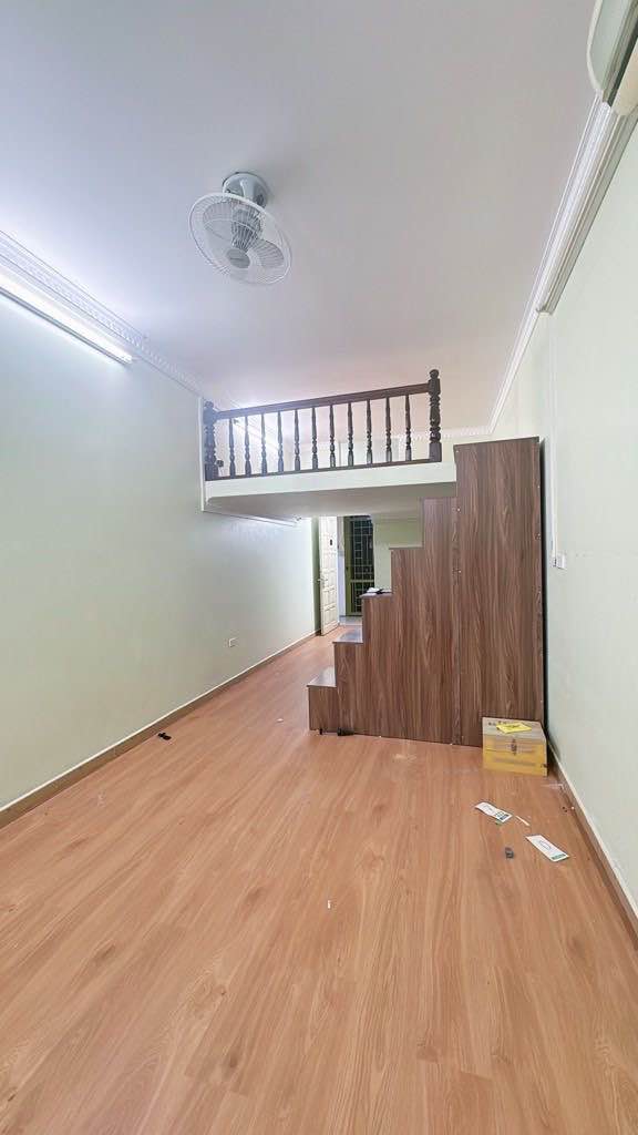 Căn hộ Tập thể Châu Long, quận Ba Đình 60m² giá 3 tỷ - Mặt phố thoáng, tiện ích đầy đủ!